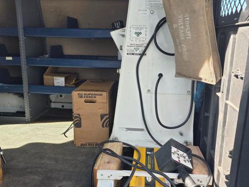 Used 2012 Ford E-350 and Econoline 350 Super Duty RWD image 9