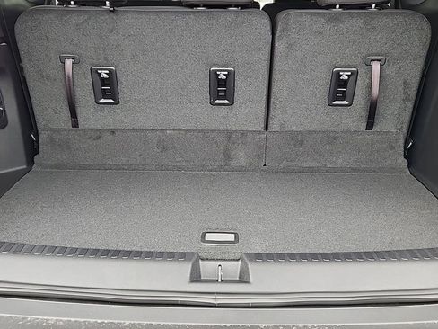 New 2025 GMC Acadia Elevation w/ Black Edition AWD/4WD image 22