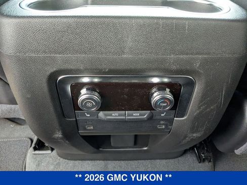 New 2026 GMC Yukon AT4 w/ AT4 Premium Package image 30