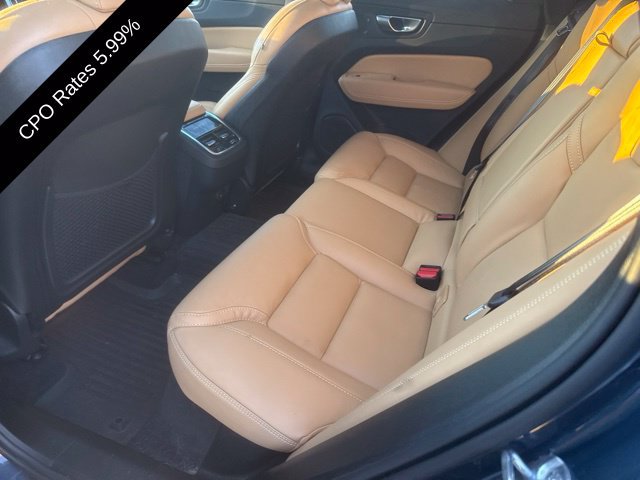 Used 2024 Volvo XC60 B5 Ultimate w/ Climate Package AWD/4WD image 16