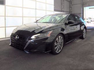Used 2024 Nissan Altima 2.5 SL FWD video 1