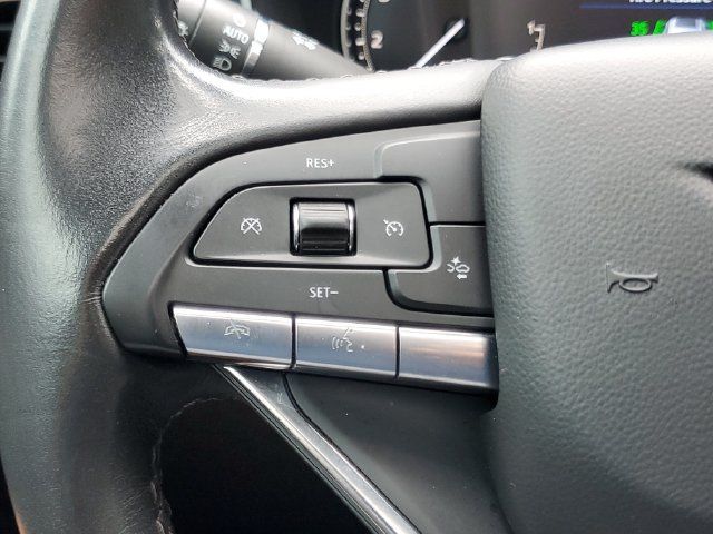Certified 2024 Cadillac XT6 Luxury FWD image 24