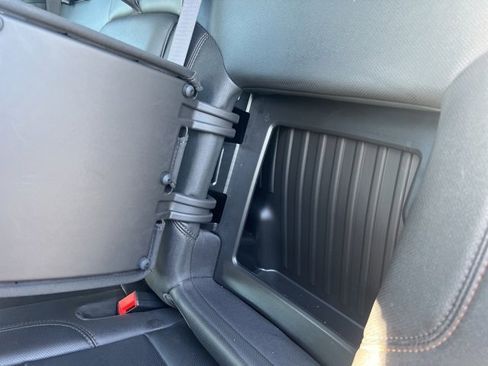 Used 2024 GMC Sierra 2500 AT4 w/ AT4 Preferred Package image 33