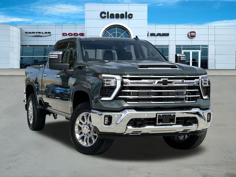Used 2025 Chevrolet Silverado 2500 LTZ w/ LTZ Convenience Package image 1