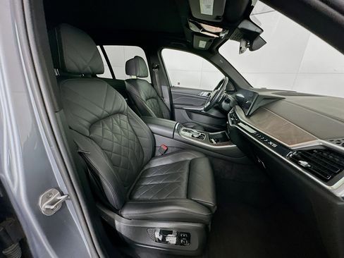 Used 2024 BMW X5 sDrive40i w/ Premium Package image 33