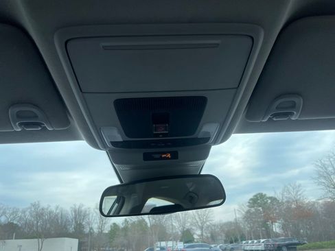 Certified 2025 Honda Accord LX image 16