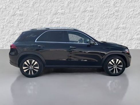 Used 2025 Mercedes-Benz GLE 350 4MATIC image 2