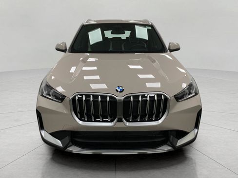 New 2026 BMW X1 xDrive28i w/ Technology Package AWD/4WD image 10