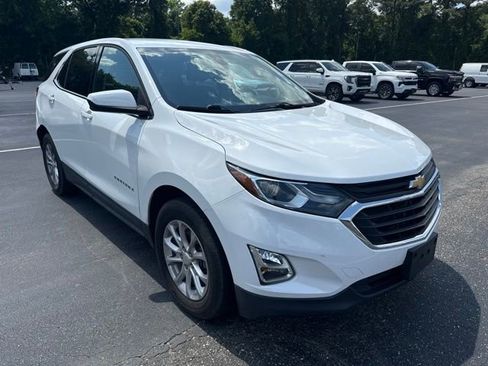 Used 2020 Chevrolet Equinox LT w/ Driver Convenience Package FWD image 7