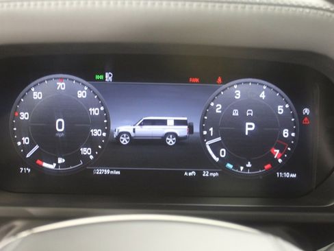 Used 2023 Land Rover Defender 130 SE image 23