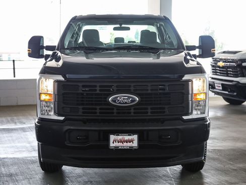 Used 2024 Ford F250 XL w/ 360-Degree Camera Package AWD/4WD image 2