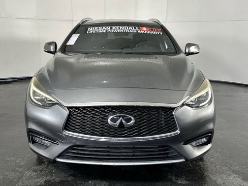 Used 2018 INFINITI QX30 image 4