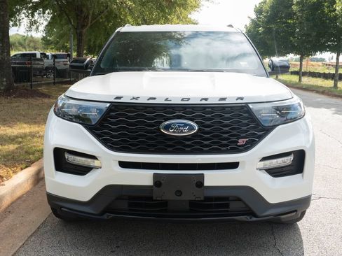 Used 2023 Ford Explorer ST RWD image 4
