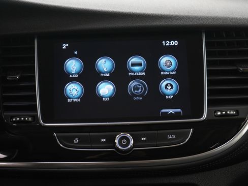 Used 2021 Buick Encore Preferred image 17