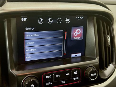 Used 2016 GMC Canyon SLT w/ Driver Alert Package image 14