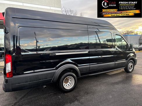 Used 2022 Ford Transit 350 148 High Roof DRW AWD image 7