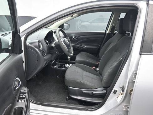 Used 2017 Nissan Versa SV FWD image 11
