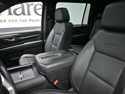 Certified 2023 GMC Yukon XL Denali AWD/4WD image 16