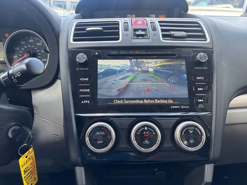 Used 2018 Subaru Forester 2.5i Premium w/ All-Weather Package image 15