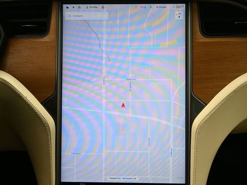 Used 2020 Tesla Model X Long Range AWD/4WD image 14