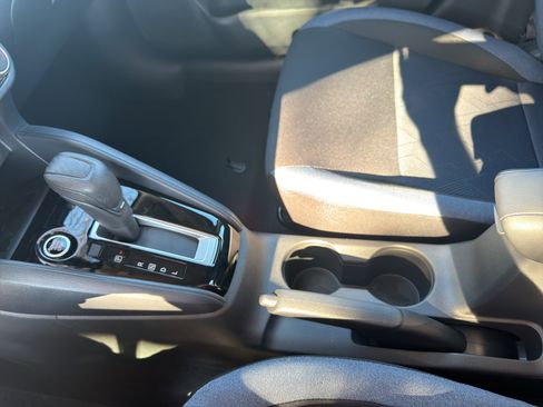 New 2025 Nissan Versa SV image 27