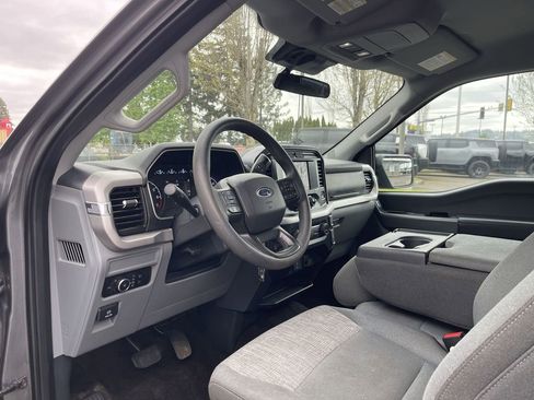 Used 2023 Ford F150 XLT AWD/4WD image 10