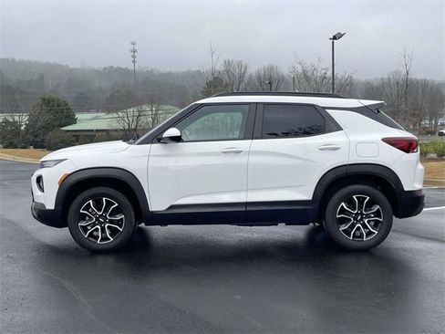 Used 2023 Chevrolet TrailBlazer ACTIV image 6