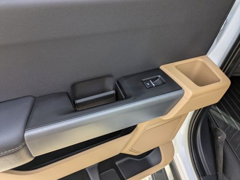 Used 2023 Ford F350 XLT w/ FX4 Off-Road Package image 12