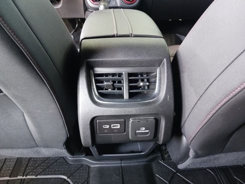 Used 2023 Chevrolet Blazer RS w/ Enhanced Convenience Package image 21