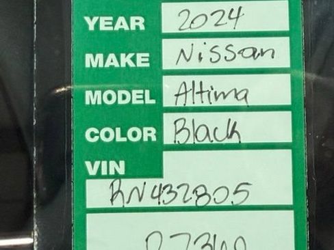 Used 2024 Nissan Altima 2.5 SV w/ SV Premium Package FWD image 27