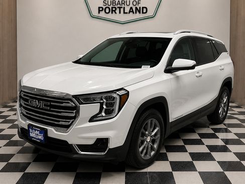 Used 2022 GMC Terrain SLT w/ Infotainment Package II AWD/4WD image 1