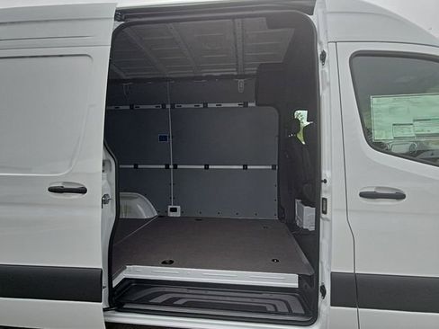 New 2026 Mercedes-Benz Sprinter 2500 image 8
