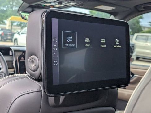 New 2026 GMC Yukon Denali Ultimate AWD/4WD image 22