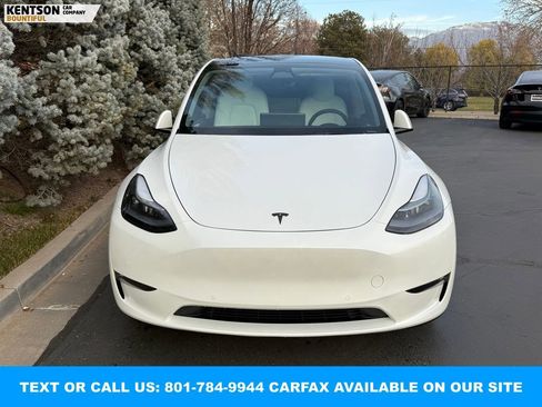 Used 2022 Tesla Model Y Long Range image 2