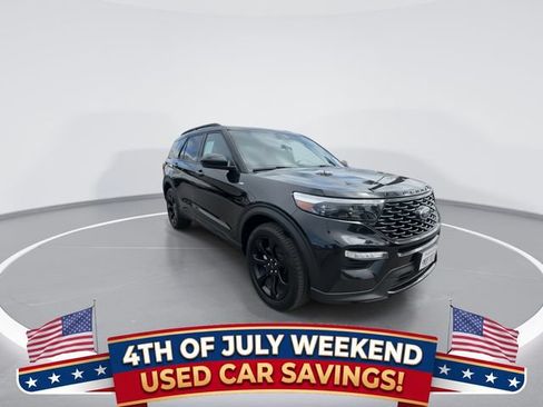 Used 2024 Ford Explorer ST-Line w/ Class IV Trailer Tow Package AWD/4WD image 2
