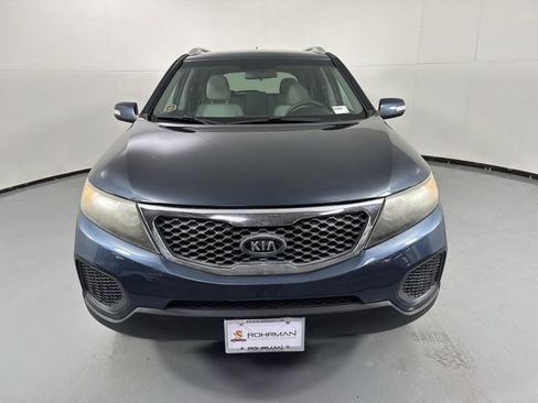Used 2012 Kia Sorento LX w/ Third Row Pkg FWD image 23