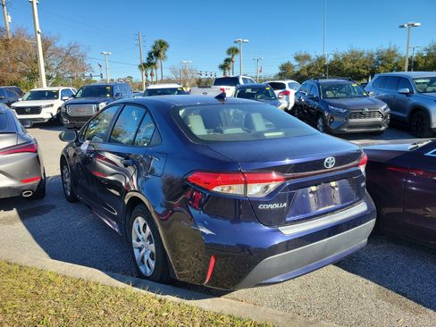 Used 2020 Toyota Corolla LE image 19