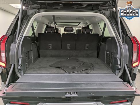 Certified 2025 Ford Expedition Max Platinum w/ Platinum Ultimate Package AWD/4WD image 27