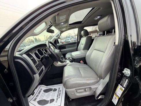 Used 2013 Toyota Sequoia SR5 w/ Premium Pkg image 52