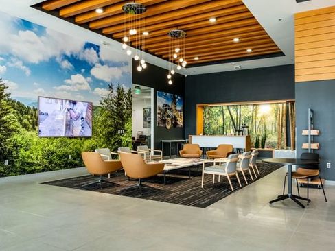 Used 2012 Scion xD FWD image 2