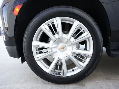 Used 2021 Chevrolet Tahoe High Country image 27