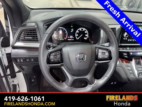 Certified 2025 Honda Odyssey Sport-L image 16