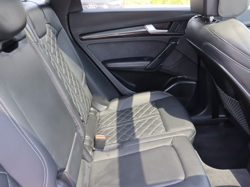 Used 2024 Audi SQ5 Premium Plus w/ Premium Plus Package AWD/4WD image 17