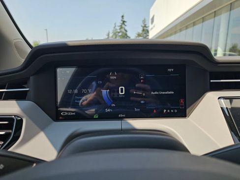 New 2027 Chevrolet Bolt RS FWD image 27