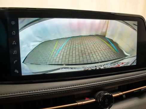 Certified 2023 Nissan Ariya AWD image 15