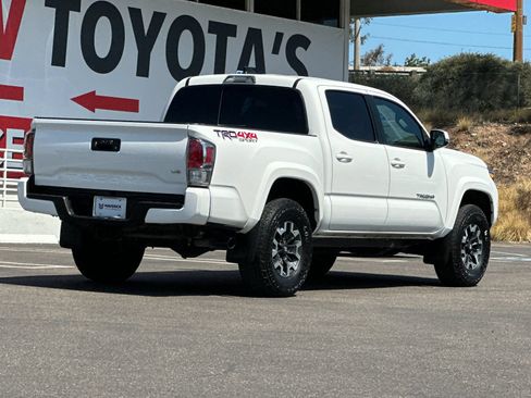 Used 2023 Toyota Tacoma TRD Sport AWD/4WD image 5