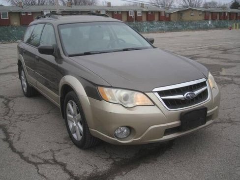 Used 2008 Subaru Outback 2.5i L.L. Bean image 3