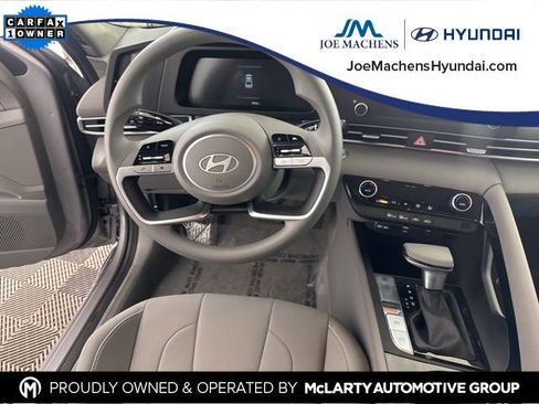 Certified 2025 Hyundai Elantra Blue image 33