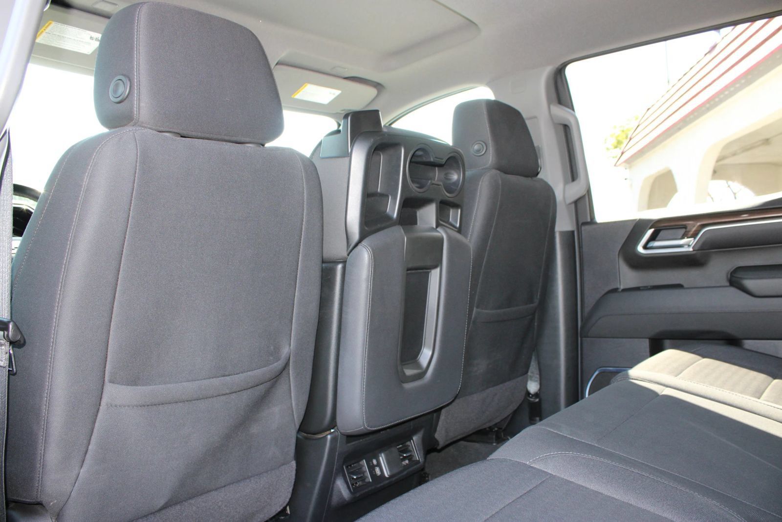 Used 2025 Chevrolet Silverado 1500 LT RWD image 11