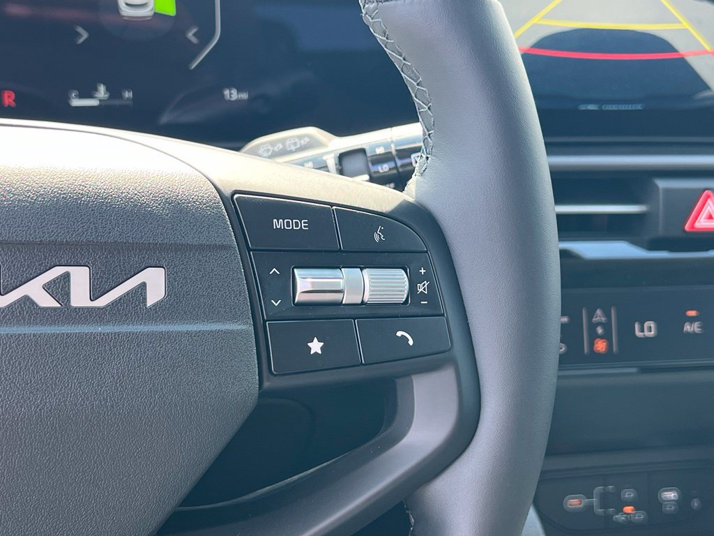 New 2026 Kia Sportage SX FWD image 22